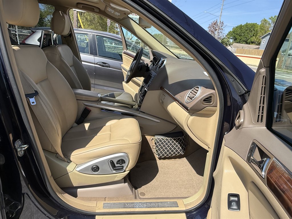 2011 Mercedes-Benz GL 450 - $6,599