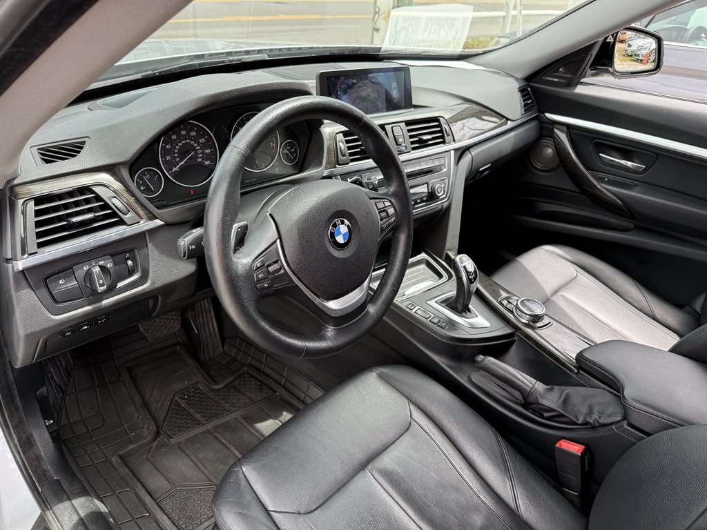 2014 BMW 328i xDrive - $8,999