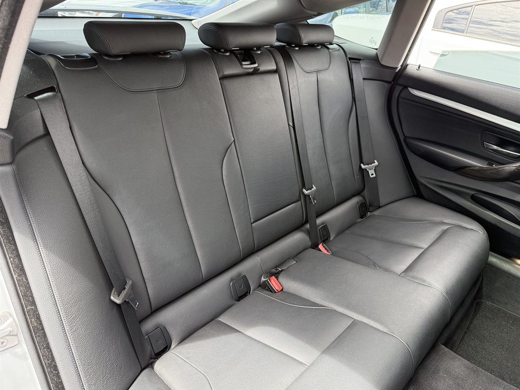 2014 BMW 328i xDrive - $8,999