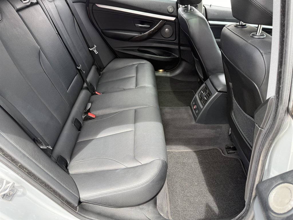 2014 BMW 328i xDrive - $8,999