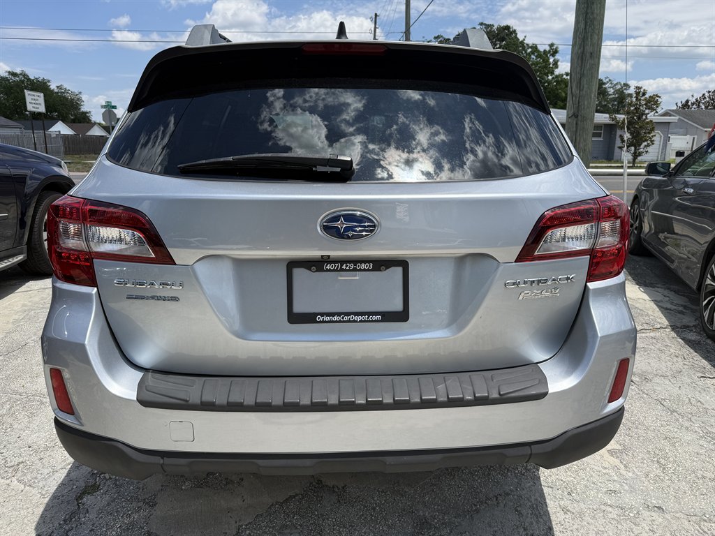 2017 Subaru Outback - $10,499