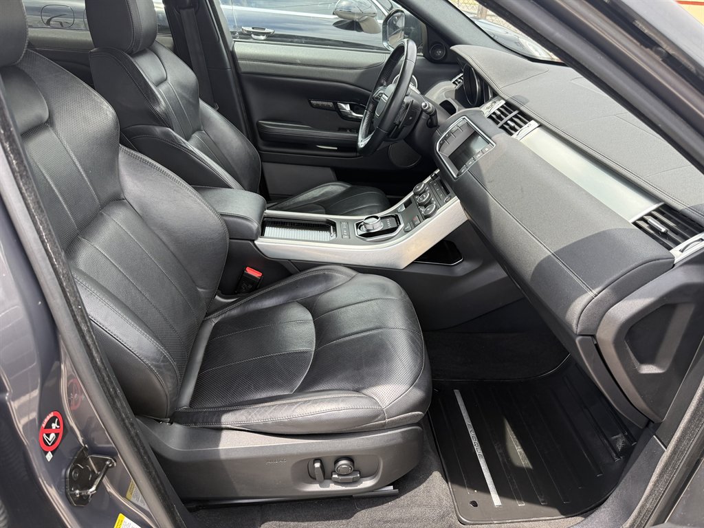 2016 Land Rover Range Rover Evoque - $8,999