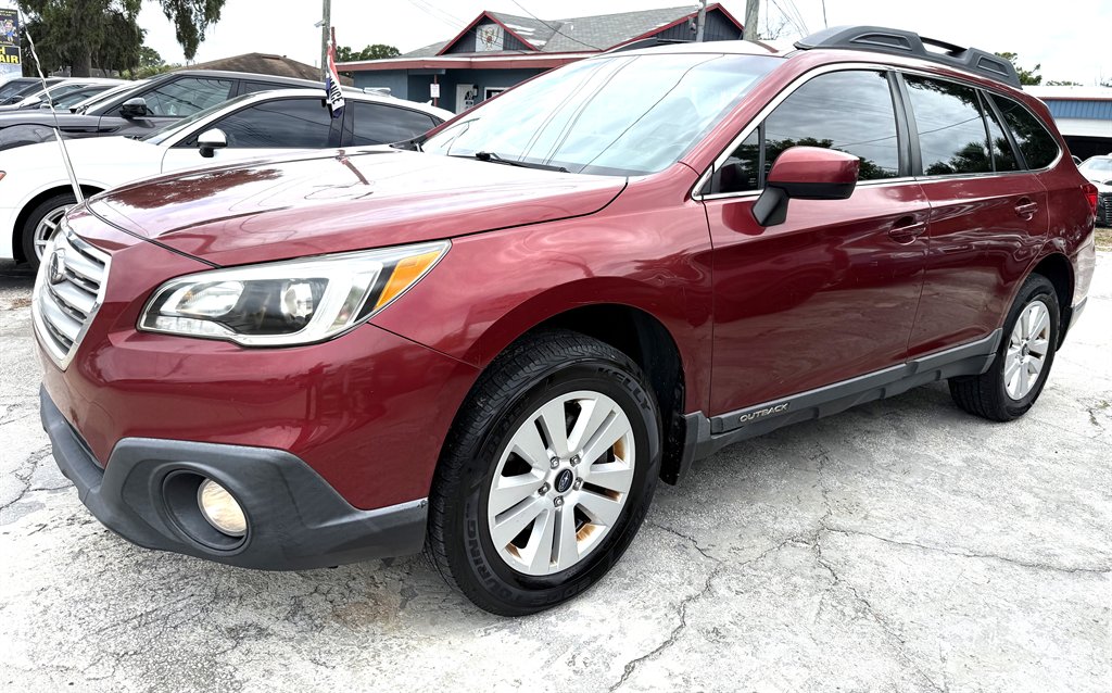2017 Subaru Outback - $6,599