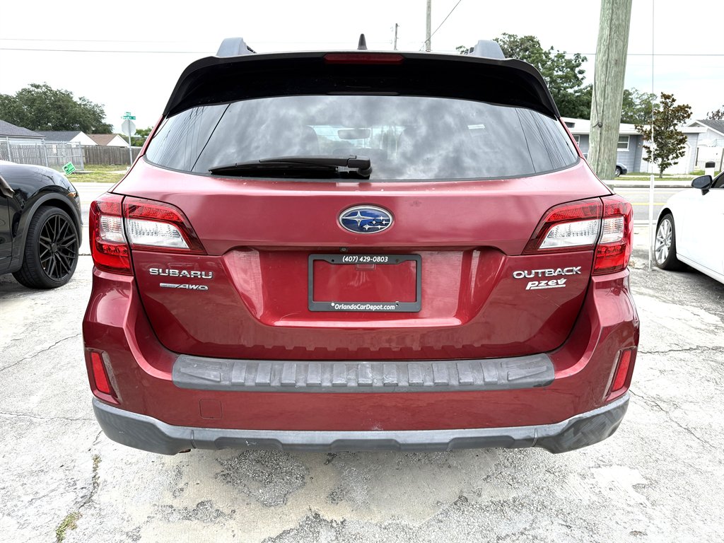 2017 Subaru Outback - $6,599