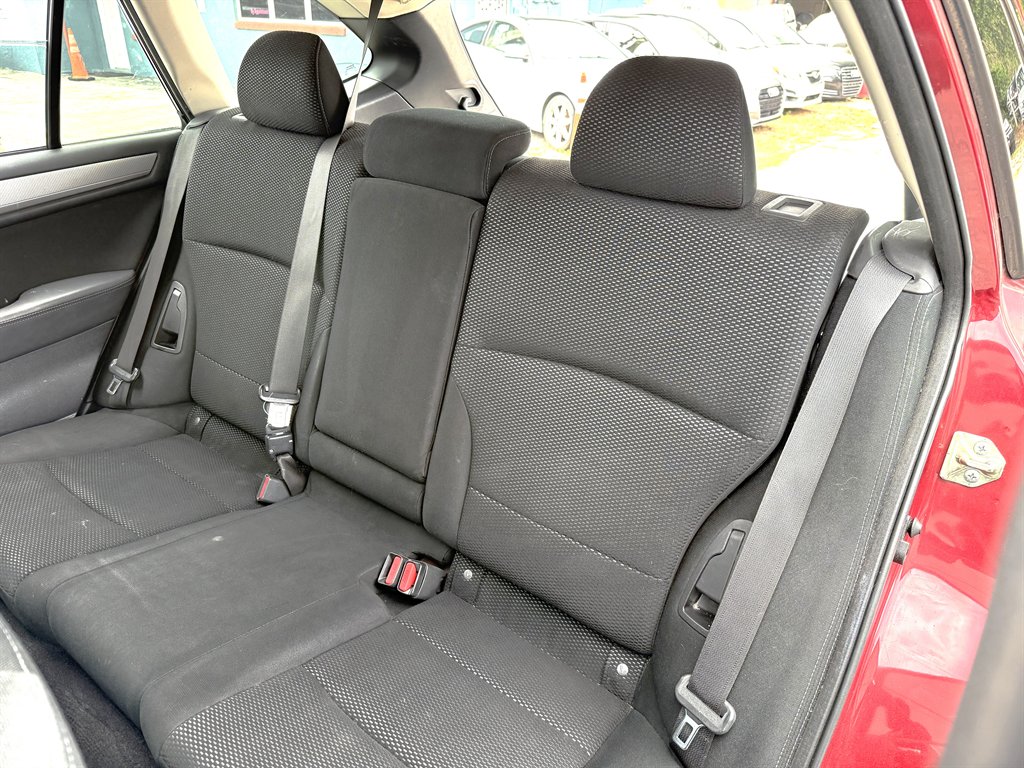 2017 Subaru Outback - $6,599