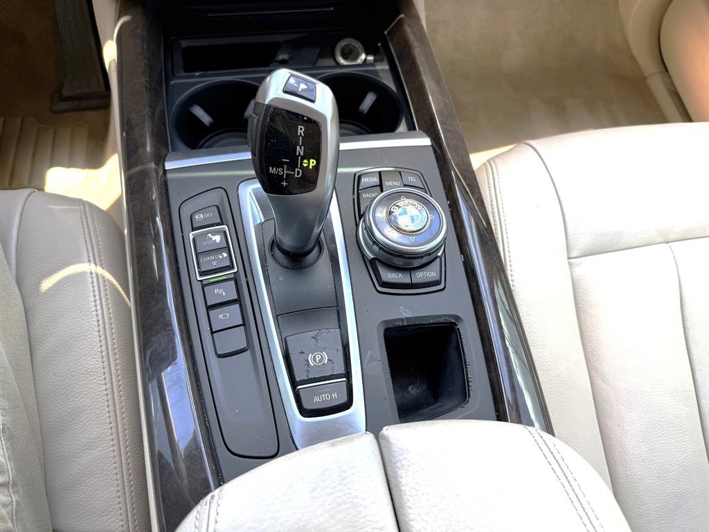 2015 BMW X5 - $9,799