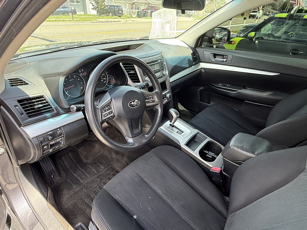 2013 Subaru Outback - $6,599