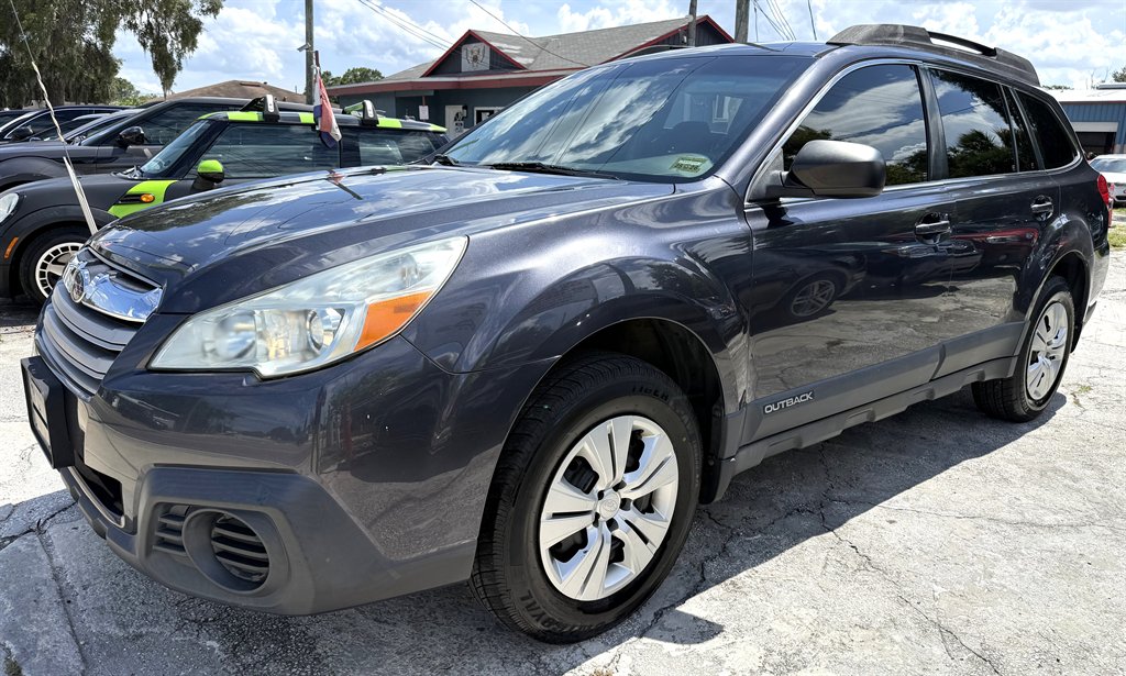 2013 Subaru Outback - $6,599