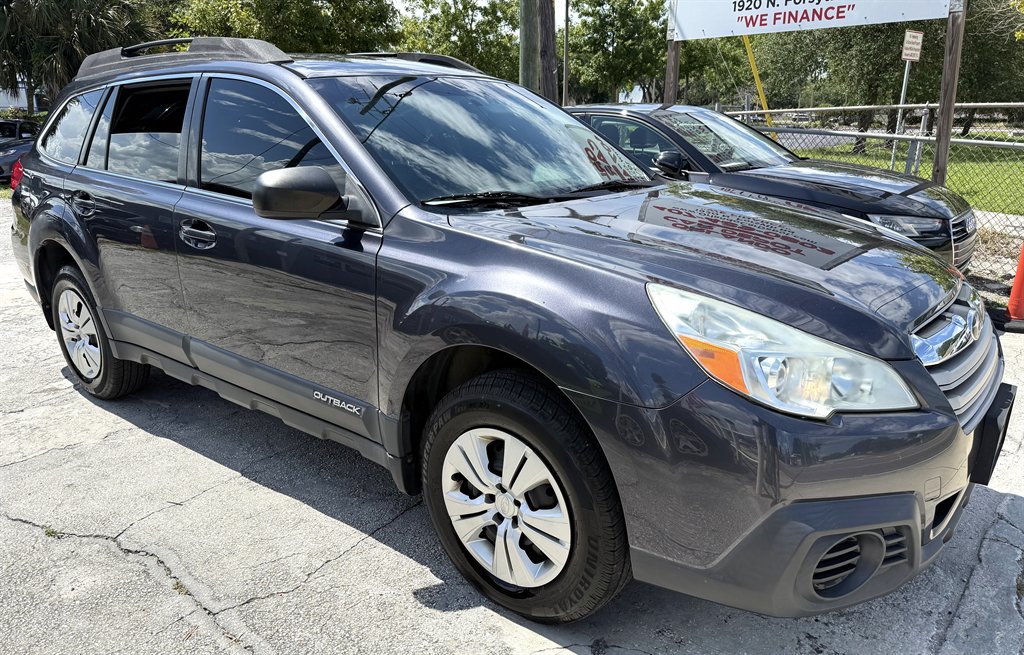 2013 Subaru Outback - $6,599