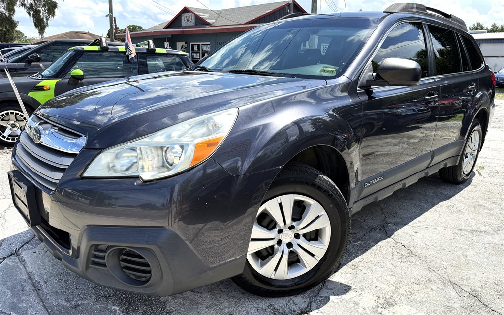 2013 Subaru Outback - $6,599