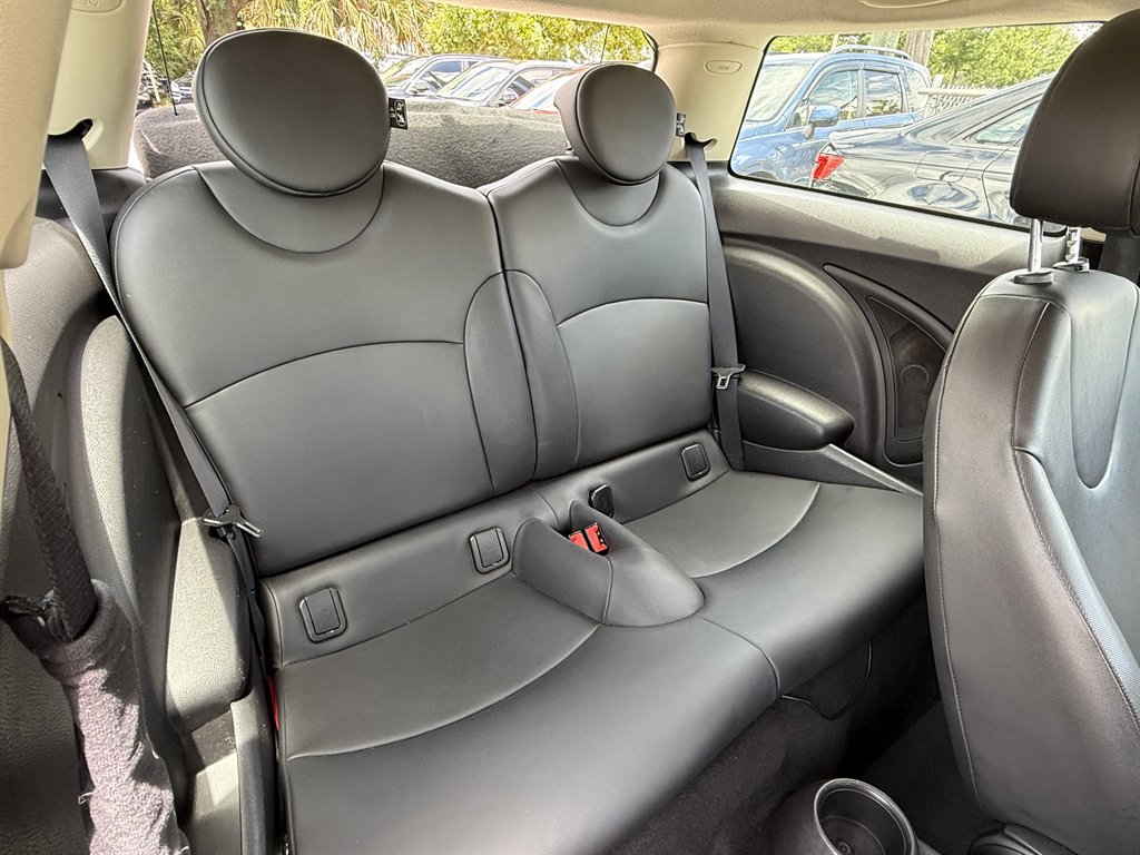 2013 MINI Hardtop - $5,499