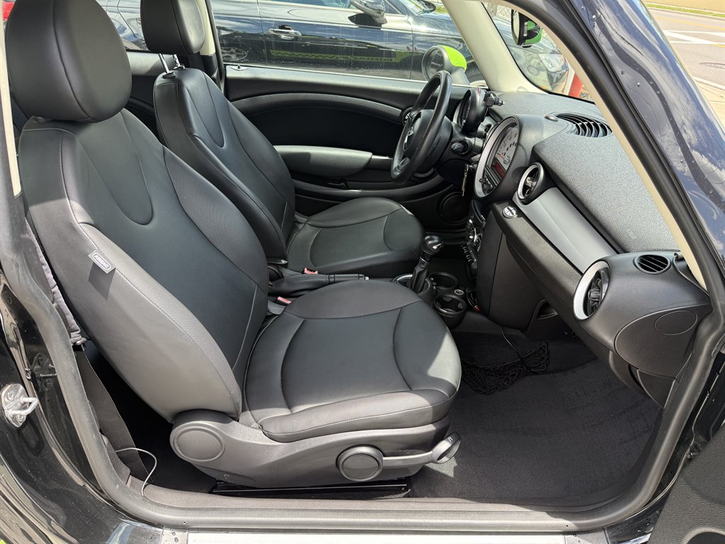2013 MINI Hardtop - $5,499