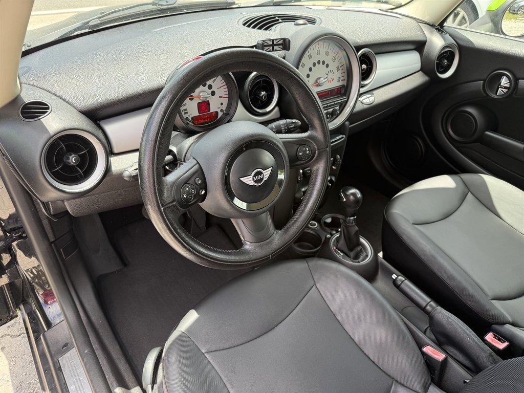 2013 MINI Hardtop - $5,499