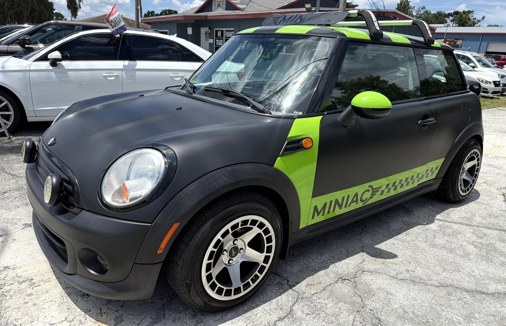 2013 MINI Hardtop - $5,499