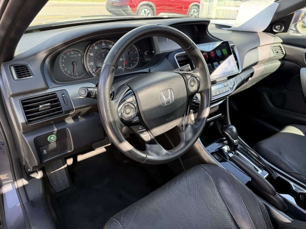 2016 Honda Accord - $10,999