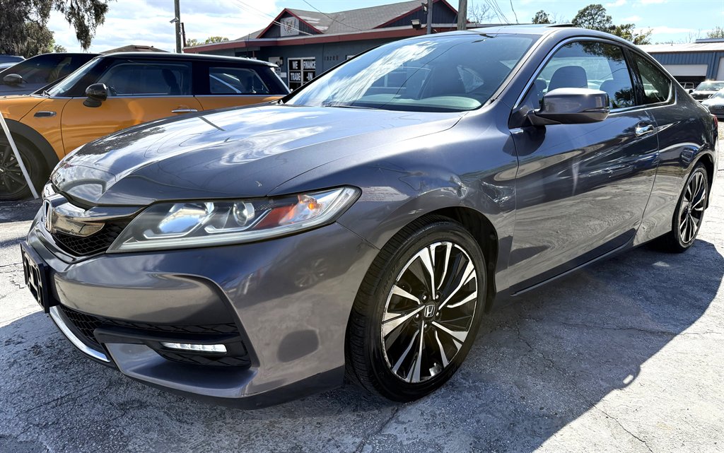 2016 Honda Accord - $10,999