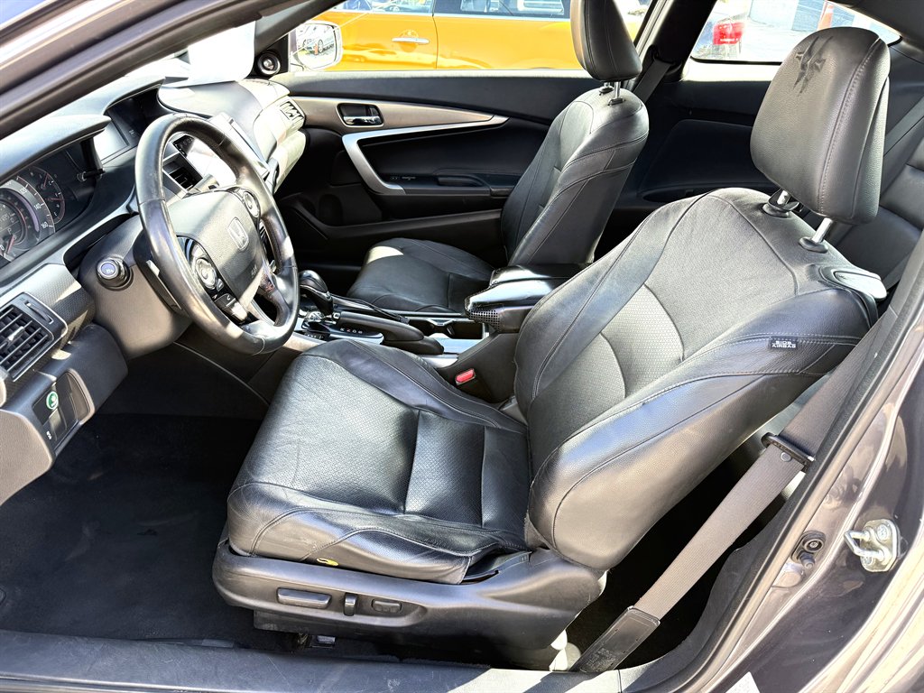 2016 Honda Accord - $10,999