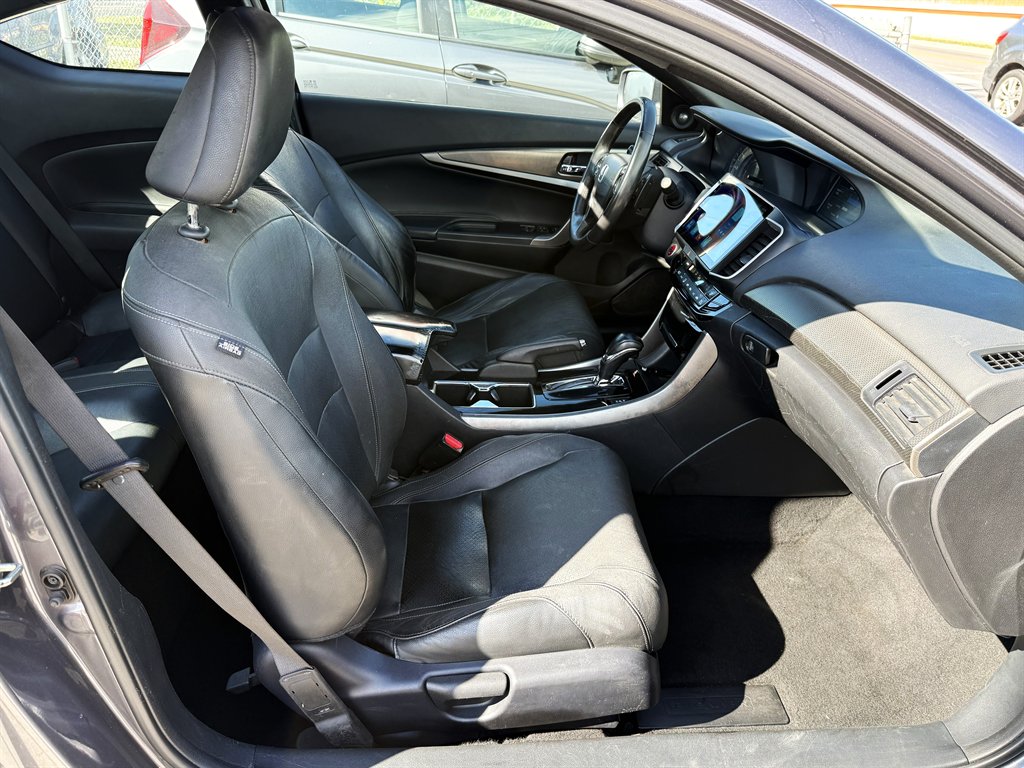 2016 Honda Accord - $10,999