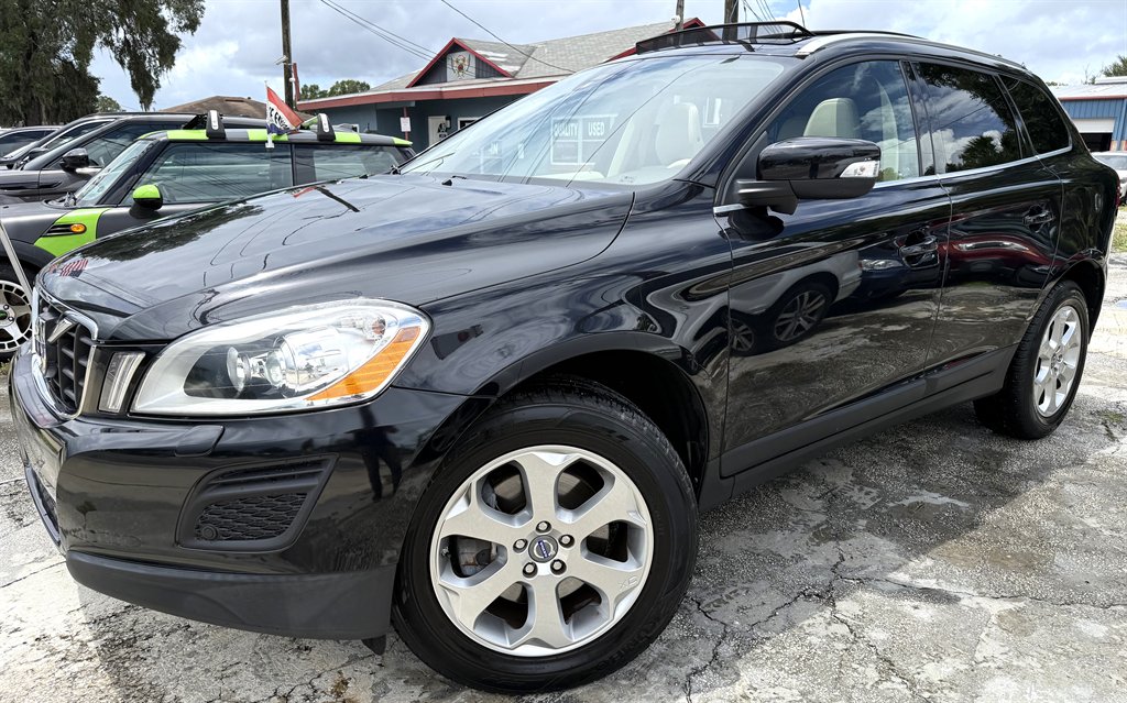 2013 Volvo XC60 - $9,399