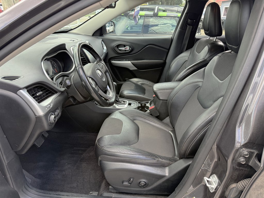 2018 Jeep Cherokee - $8,599