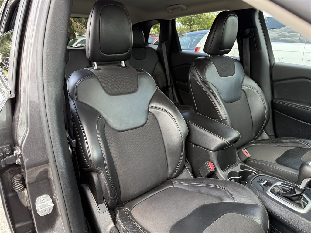 2018 Jeep Cherokee - $8,599