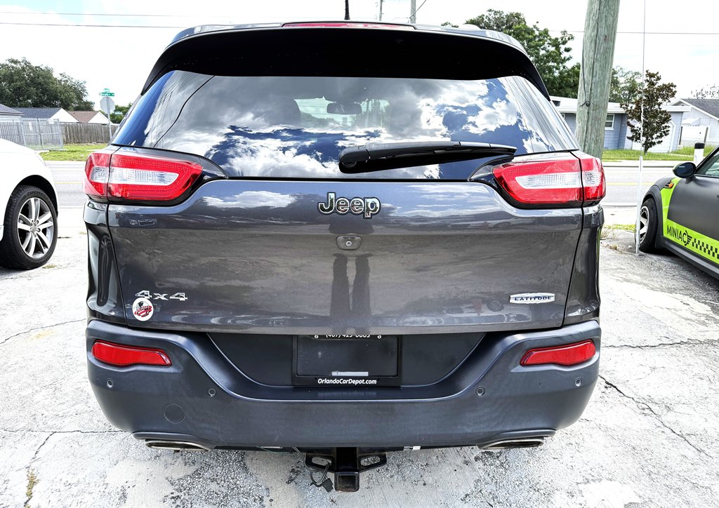 2018 Jeep Cherokee - $8,599