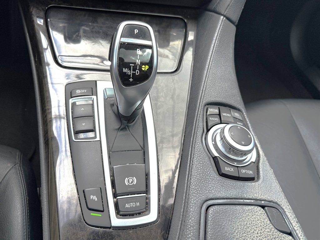 2013 BMW 640i - $9,499