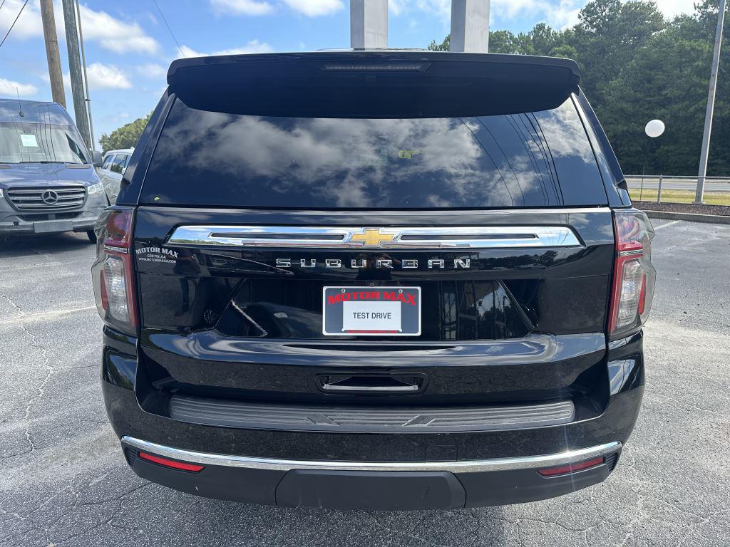 2022 Chevrolet Suburban 1500 LS photo