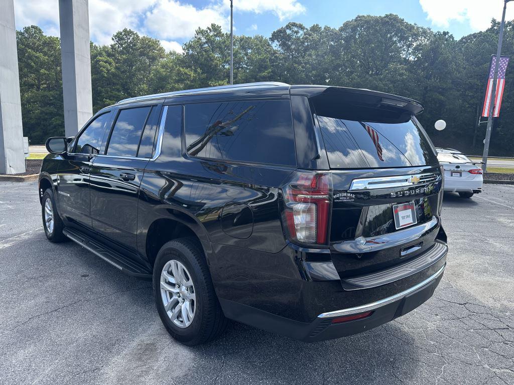 2022 Chevrolet Suburban 1500 LS photo