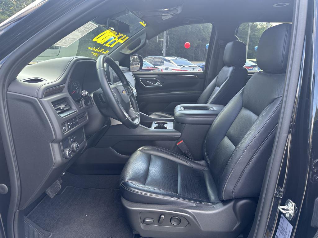 2022 Chevrolet Suburban 1500 LS photo