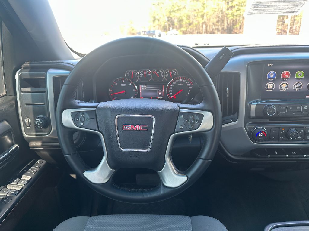 2015 GMC Sierra 1500 SLE photo