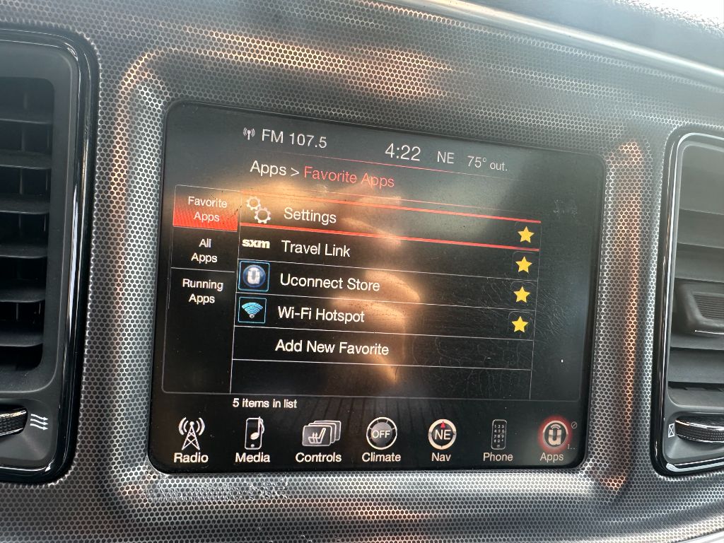 2015 Dodge Challenger SXT PLUS photo