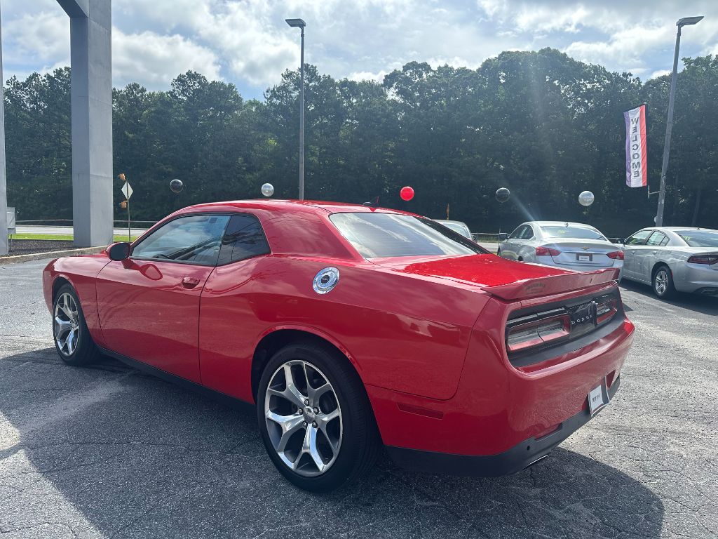 2015 Dodge Challenger SXT PLUS photo