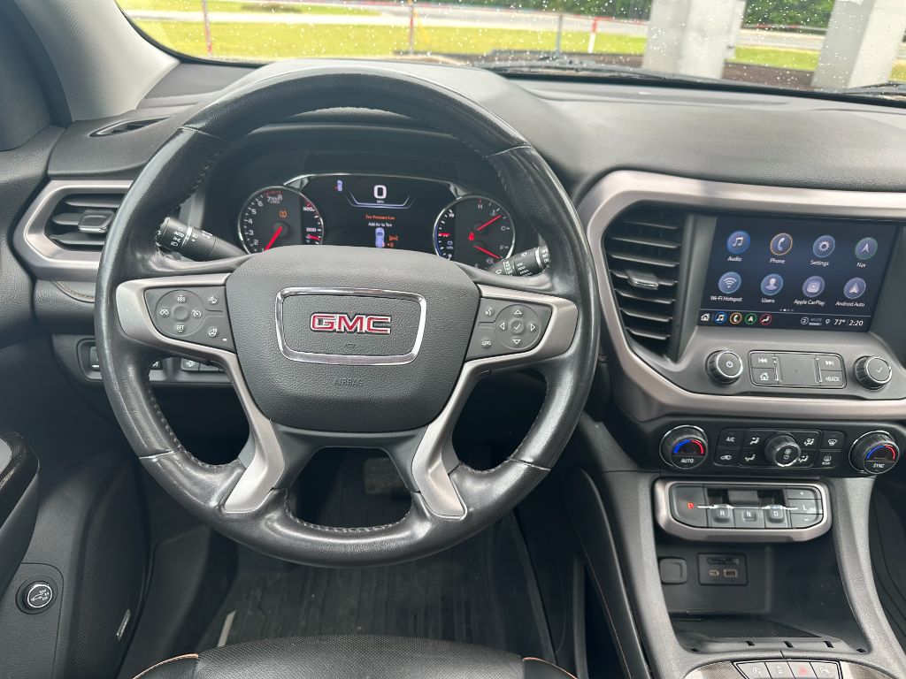 2022 GMC Acadia AT4 photo
