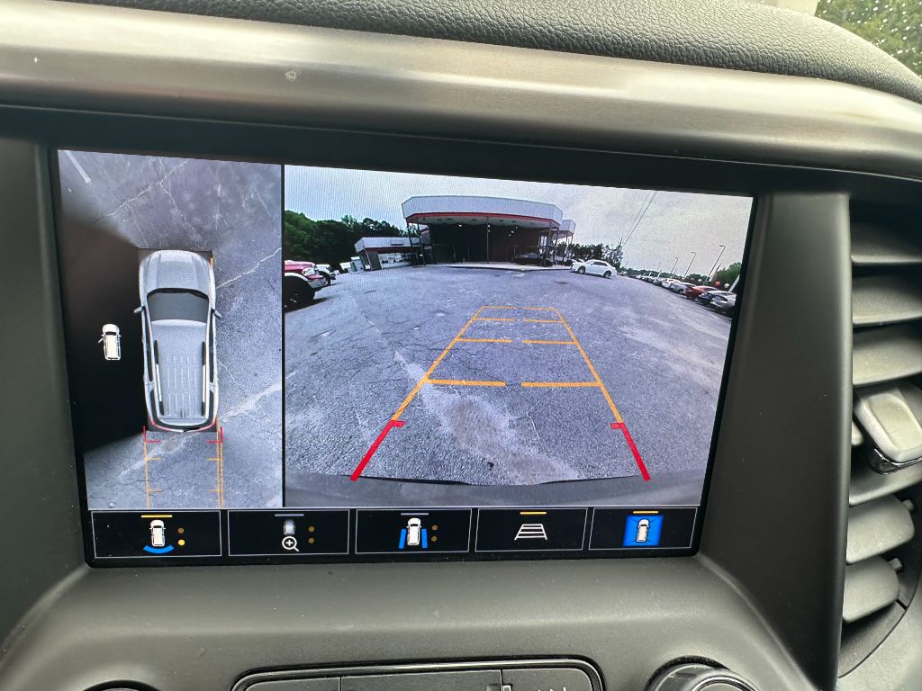 2022 GMC Acadia AT4 photo