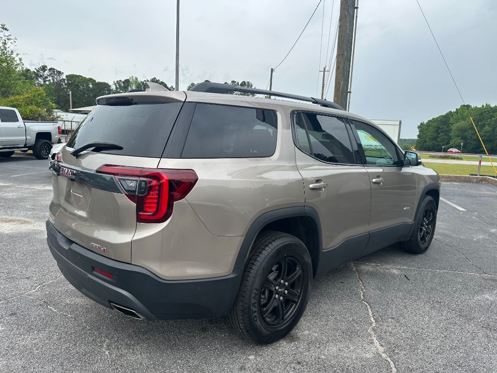 2022 GMC Acadia AT4 photo