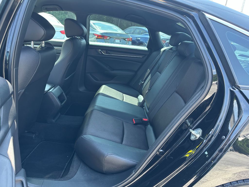 2020 Honda Accord SPORT photo