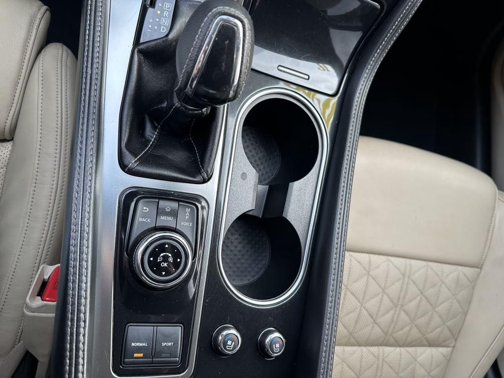 2015 Dodge Grand Caravan SXT photo
