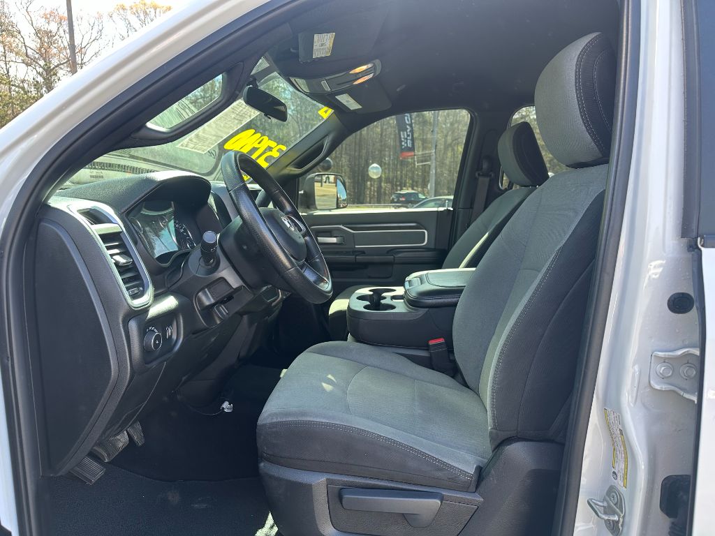 2021 RAM 3500 BIG HORN photo