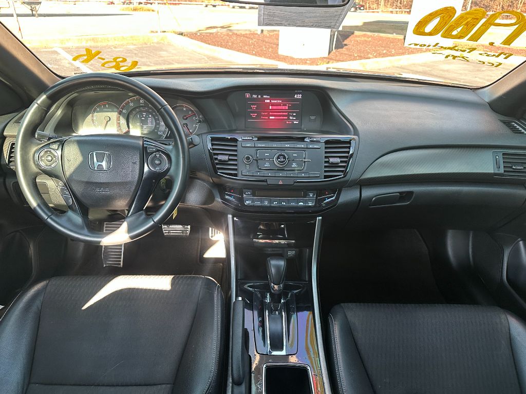 2017 Honda Accord SPORT photo