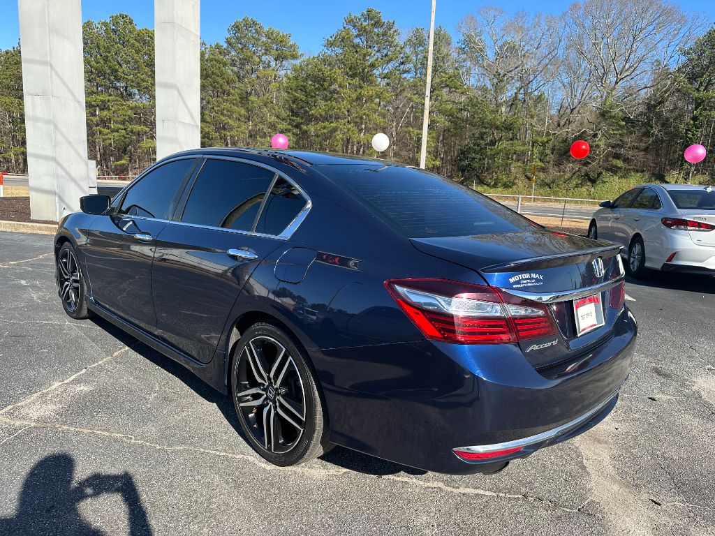 2017 Honda Accord SPORT photo