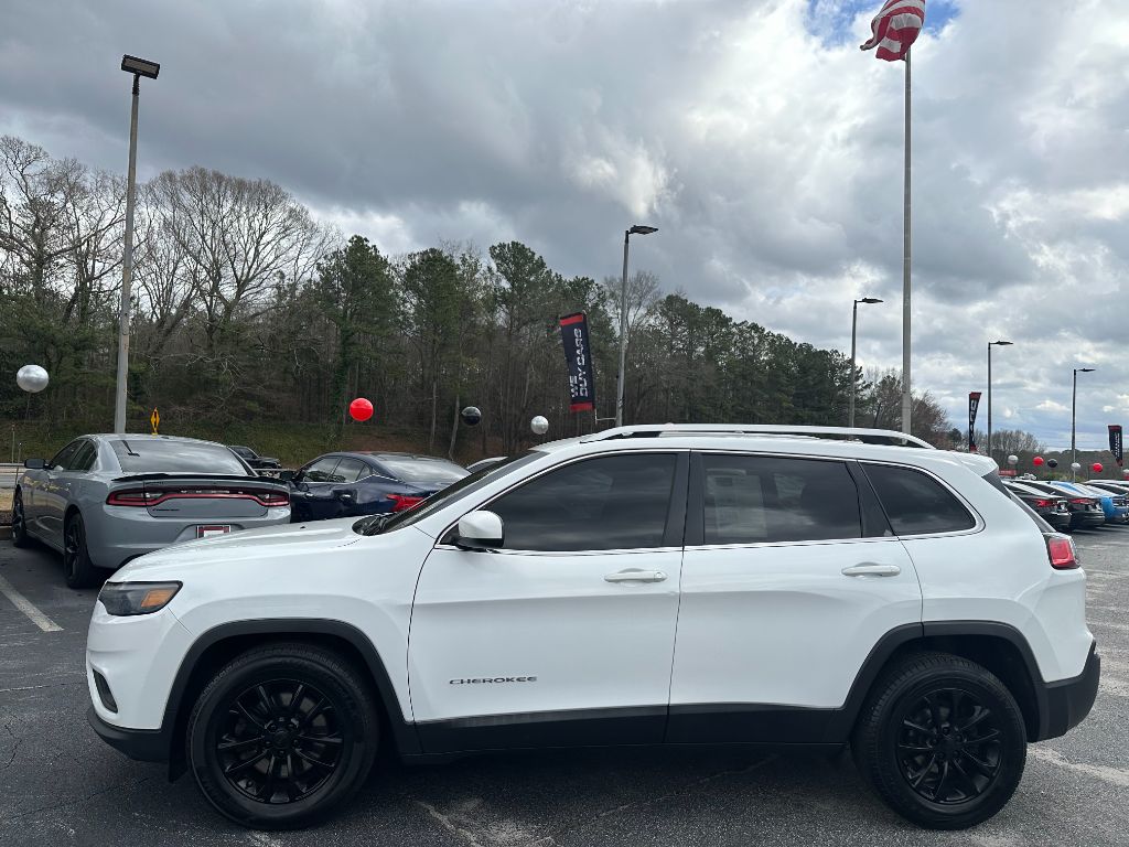 2019 Jeep Cherokee LATITUDE photo