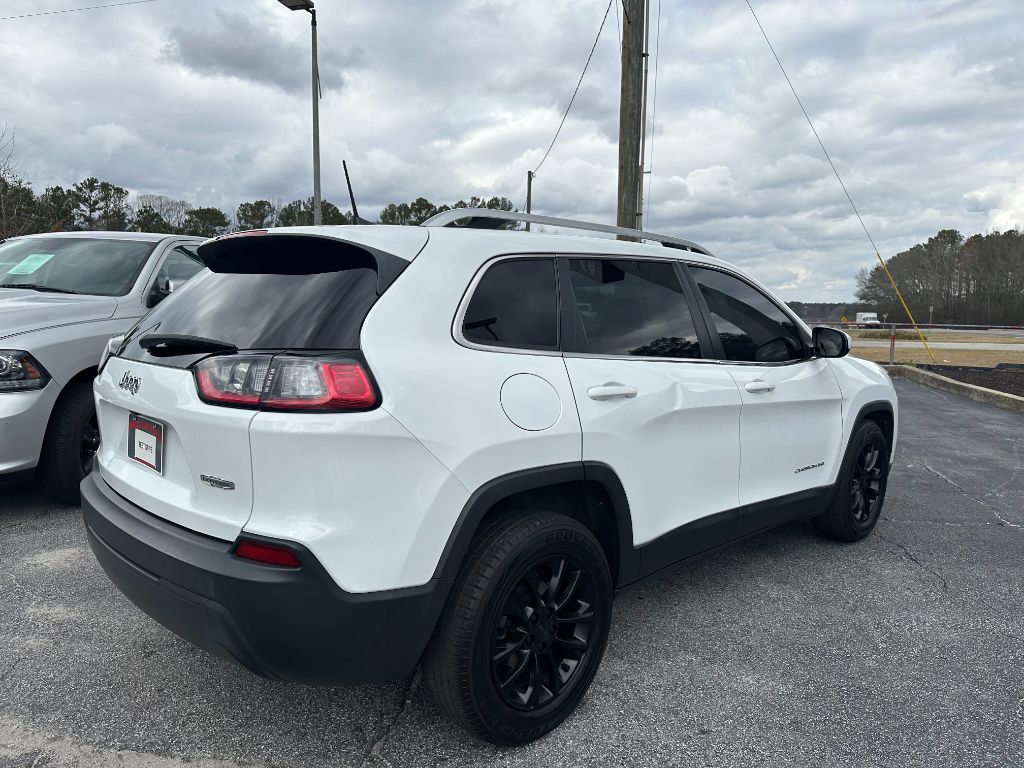 2019 Jeep Cherokee LATITUDE photo