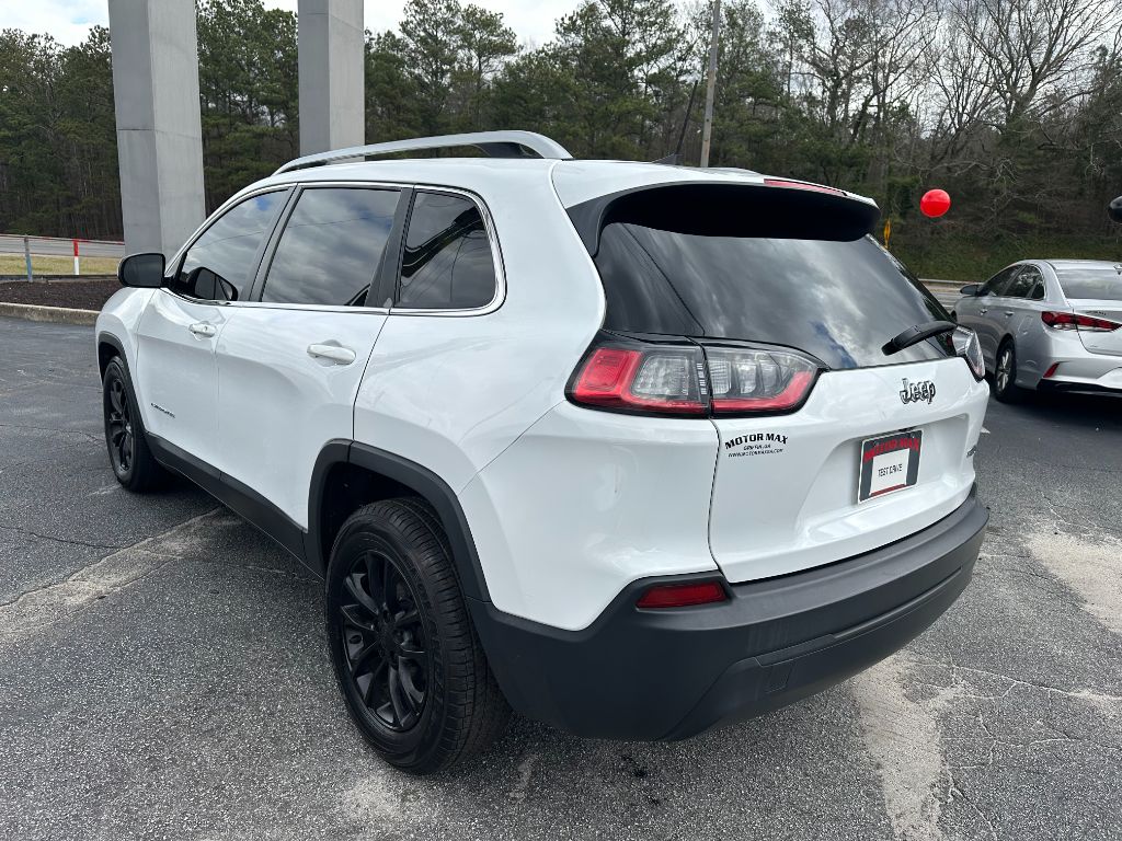 2019 Jeep Cherokee LATITUDE photo