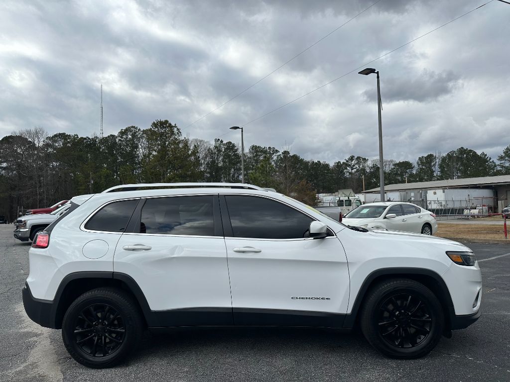 2019 Jeep Cherokee LATITUDE photo