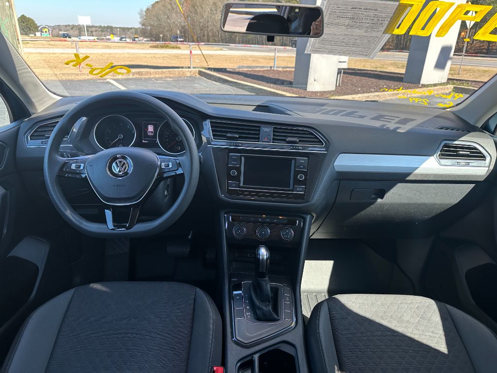 2019 Volkswagen Tiguan S photo