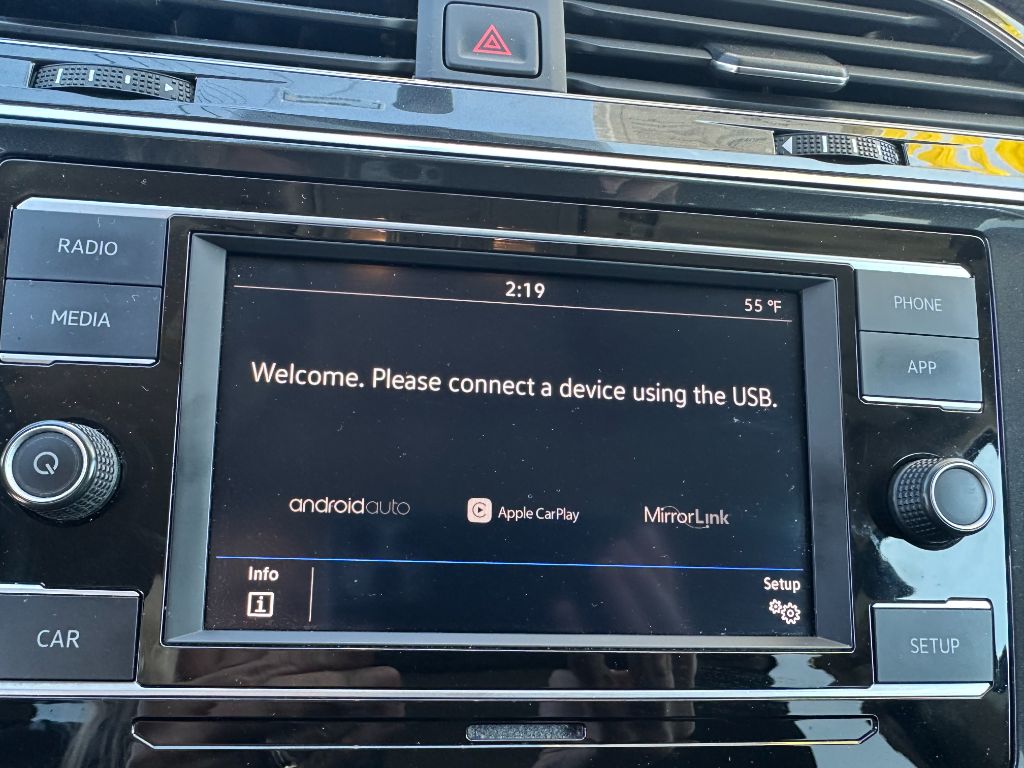 2019 Volkswagen Tiguan S photo