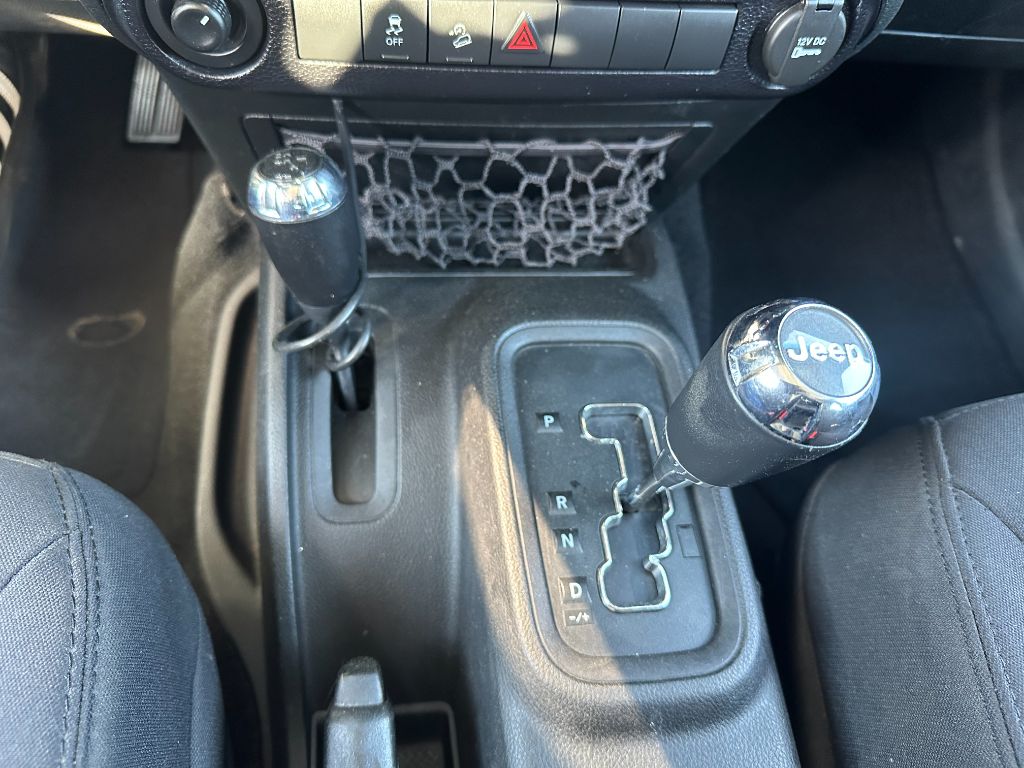 2015 Jeep Wrangler UNLIMITED SPORT photo