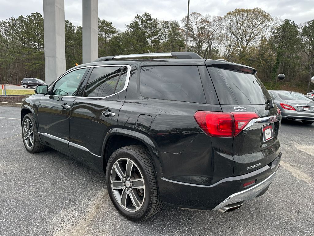 2017 GMC Acadia DENALI photo