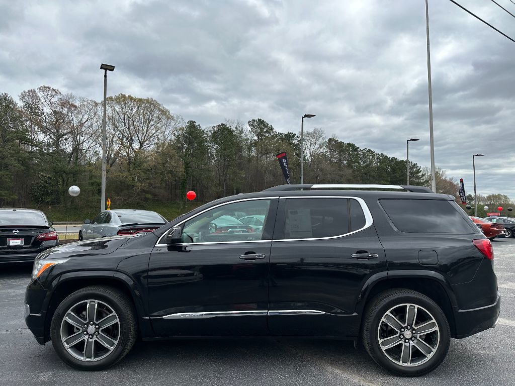 2017 GMC Acadia DENALI photo